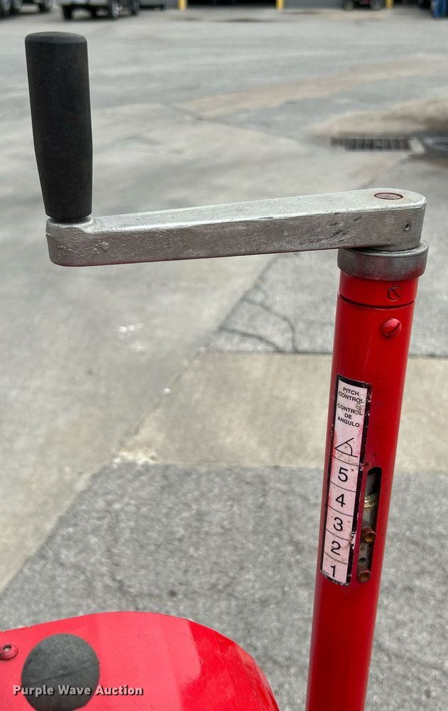 image for item NL9657 2015 Allen MSP470C  riding trowel