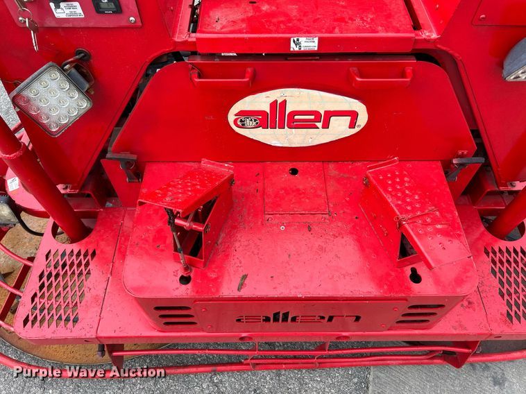 image for item NL9657 2015 Allen MSP470C  riding trowel