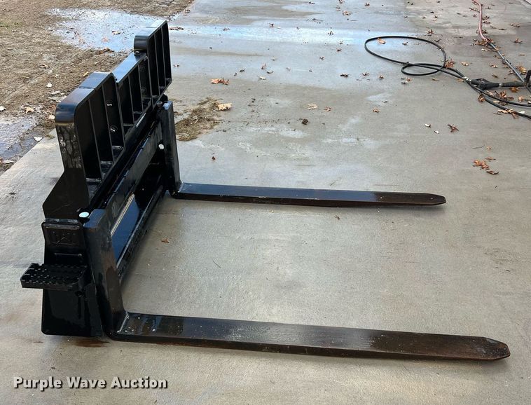 image for item NM9000 Caterpillar 532-7610  forks