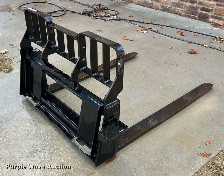 image for item NM9000 Caterpillar 532-7610  forks