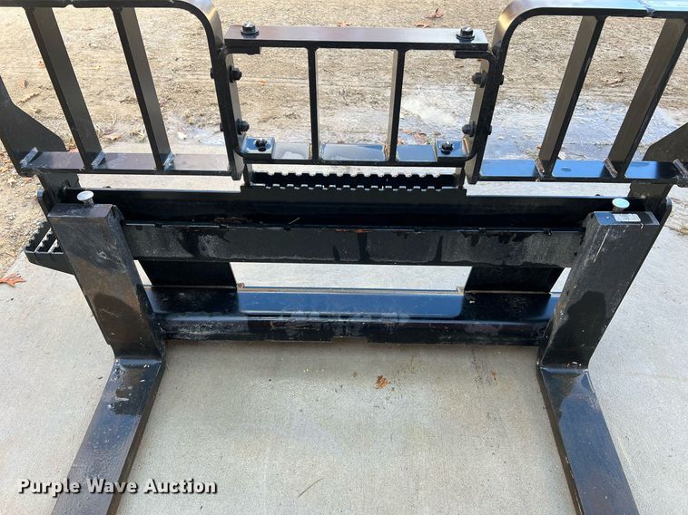 image for item NM9000 Caterpillar 532-7610  forks