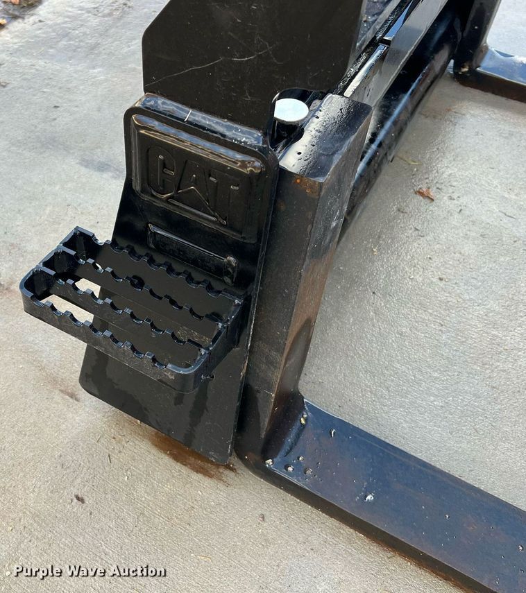 image for item NM9000 Caterpillar 532-7610  forks