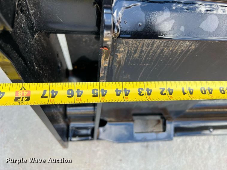 image for item NM9000 Caterpillar 532-7610  forks