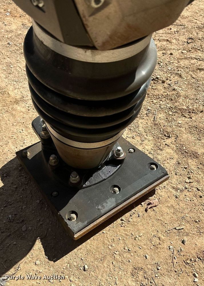 image for item NO9298 Husqvarna LT6005  plate compactor