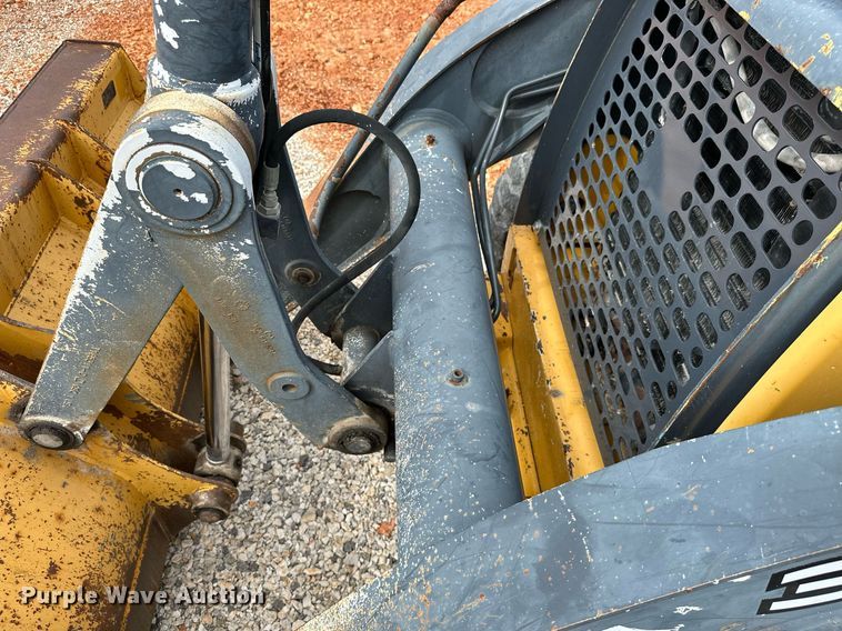 image for item NO9310 2011 John Deere 310J  backhoe