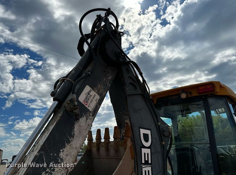 image for item NO9310 2011 John Deere 310J  backhoe