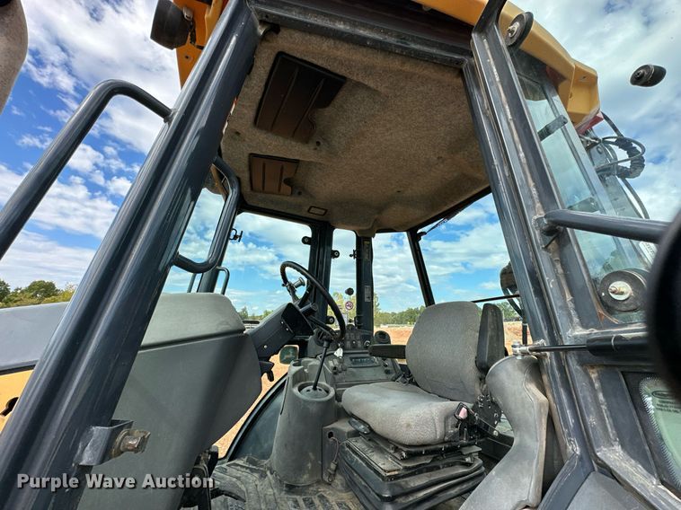 image for item NO9310 2011 John Deere 310J  backhoe