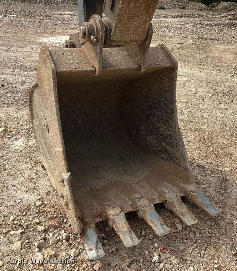 image for item NO9311 2012 Volvo EW180D  wheeled excavator