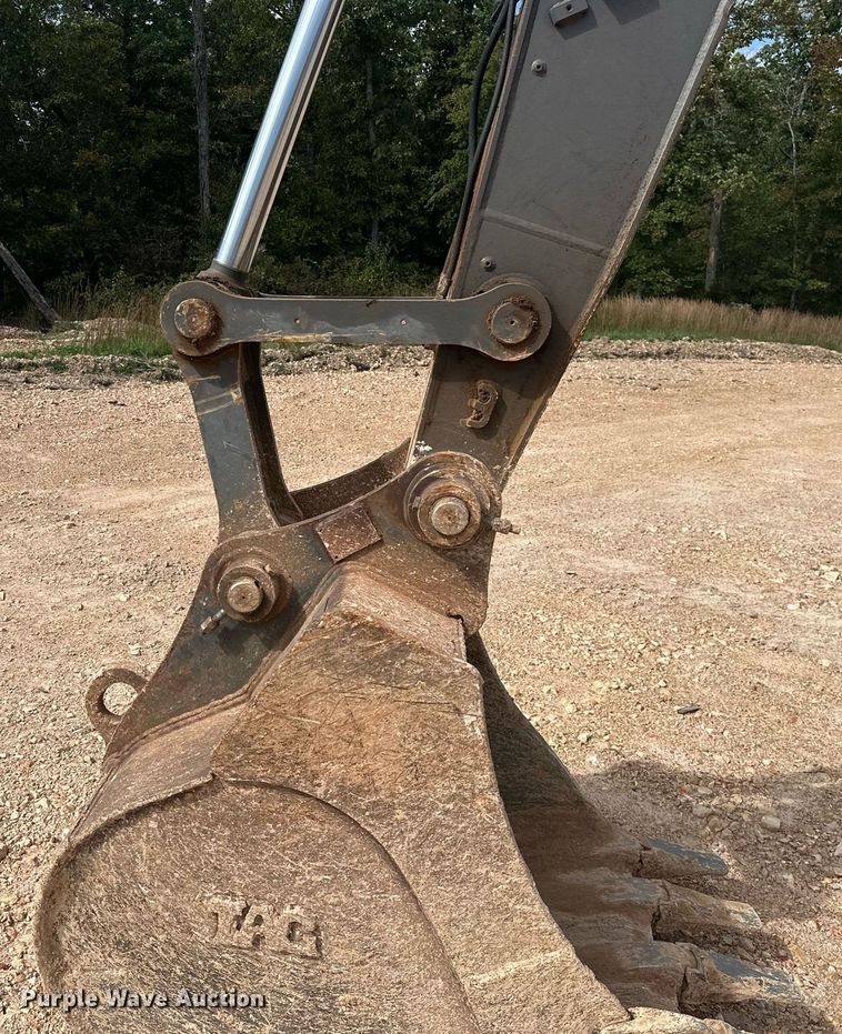 image for item NO9311 2012 Volvo EW180D  wheeled excavator