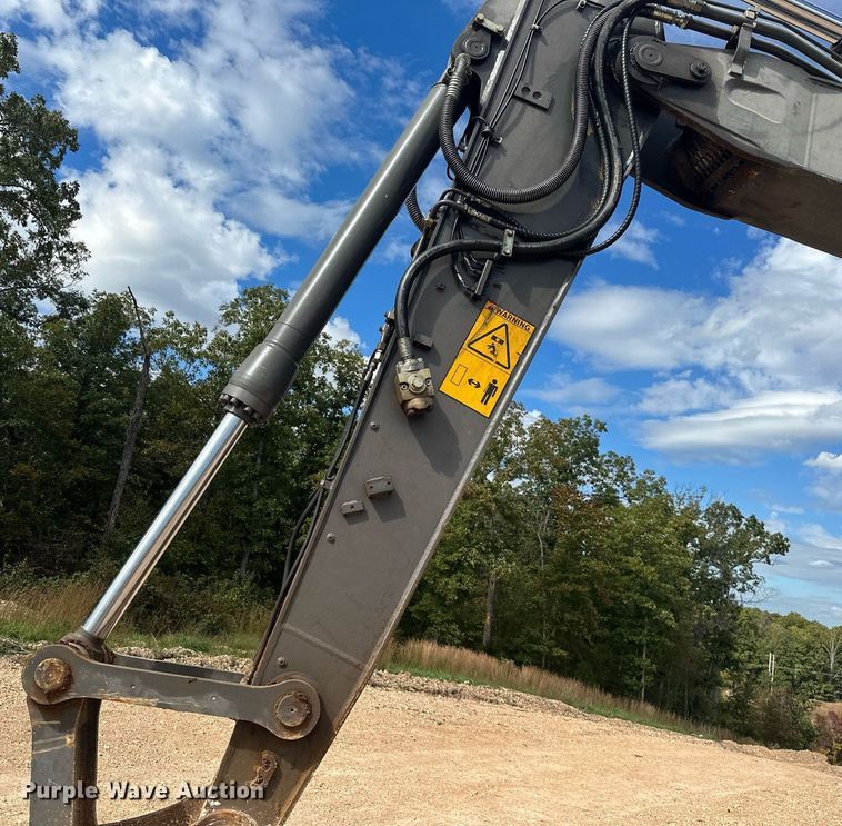 image for item NO9311 2012 Volvo EW180D  wheeled excavator