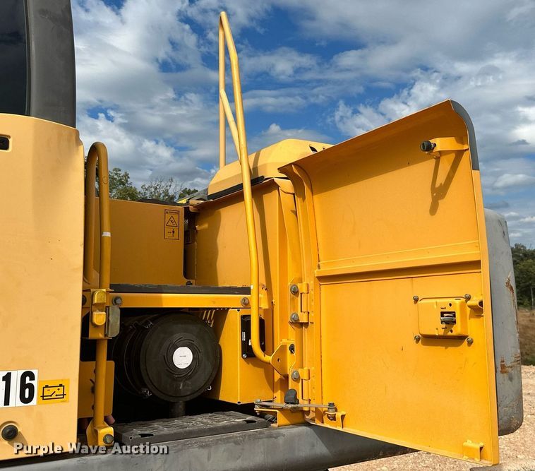 image for item NO9311 2012 Volvo EW180D  wheeled excavator