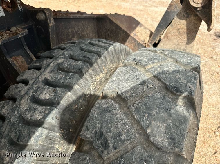 image for item NO9311 2012 Volvo EW180D  wheeled excavator