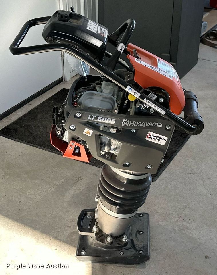 image for item NO9314 Husqvarna LT6005  plate compactor