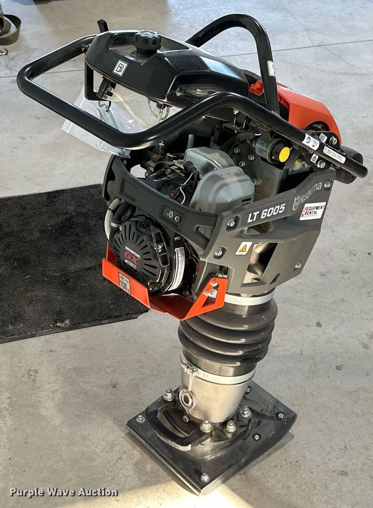 image for item NO9314 Husqvarna LT6005  plate compactor