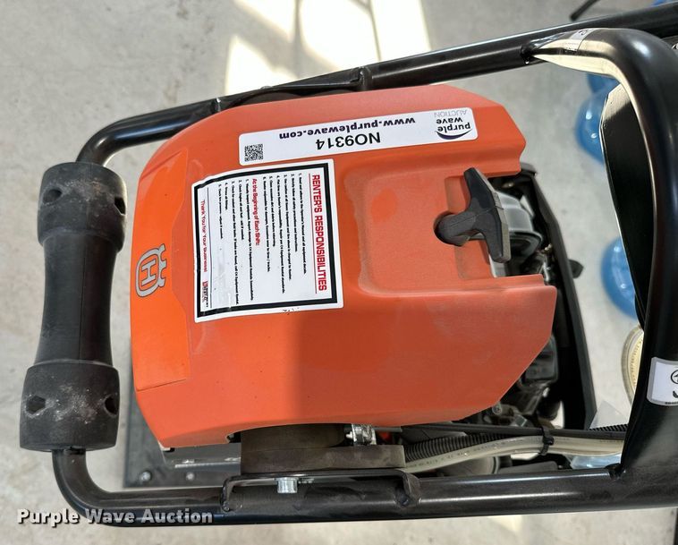 image for item NO9314 Husqvarna LT6005  plate compactor