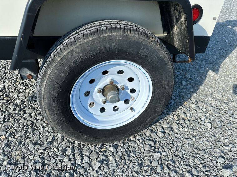 image for item NO9320 2015 Terex RL4  light plant