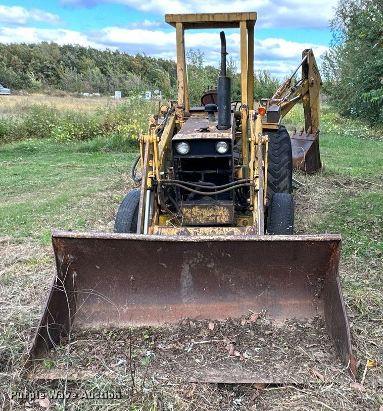 image for item NO9325 1973 Case 580B  backhoe