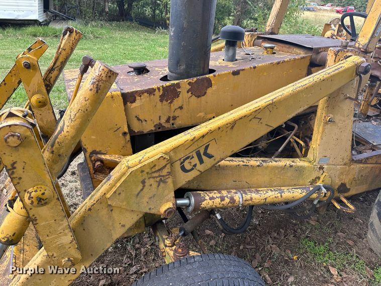 image for item NO9325 1973 Case 580B  backhoe