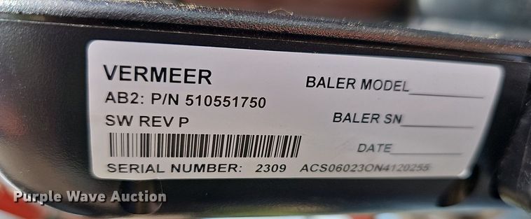 image for item NP9000 Vermeer 6650 Rancher  round baler