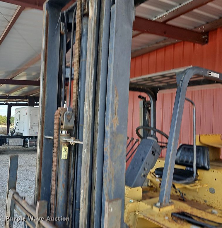 image for item NP9001 1998 Eagle Picher RC60  forklift