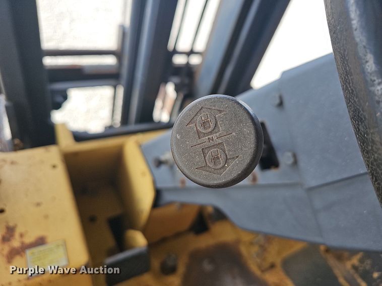 image for item NP9001 1998 Eagle Picher RC60  forklift