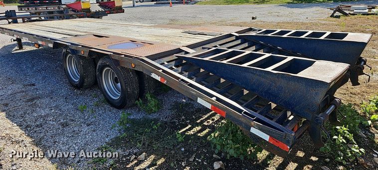 image for item NP9003 2003 Load Trail  equipment trailer
