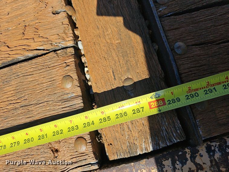 image for item NP9005 2004 Kaufman  equipment trailer