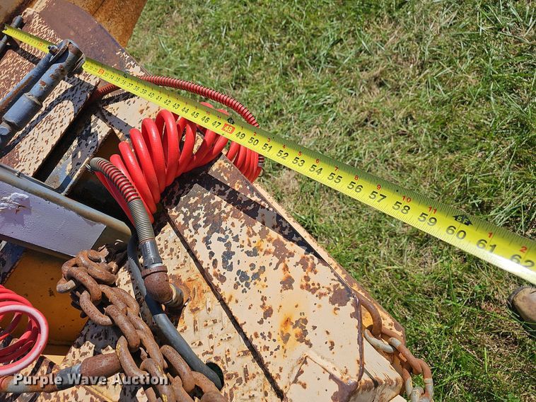 image for item NP9005 2004 Kaufman  equipment trailer