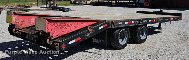 image for item NP9006 1998 Towmaster T-30-2  equipment trailer