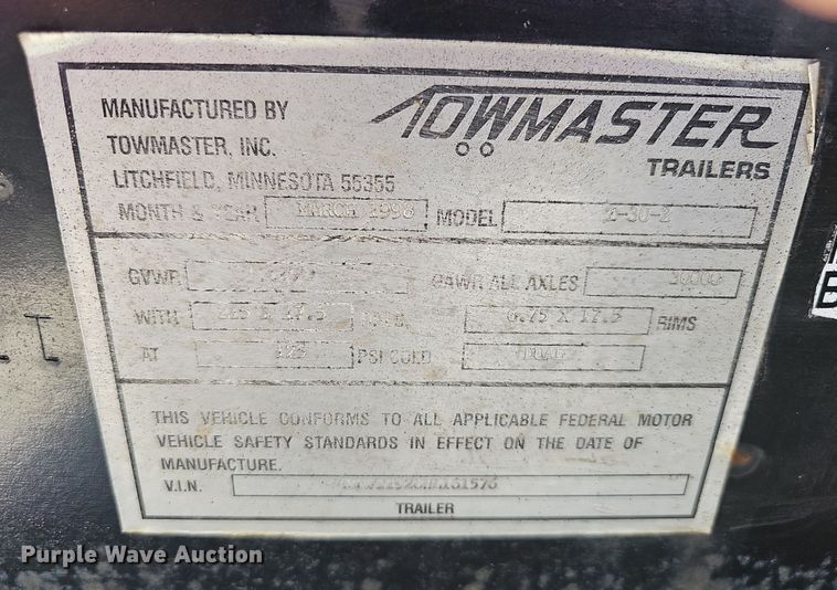 image for item NP9006 1998 Towmaster T-30-2  equipment trailer