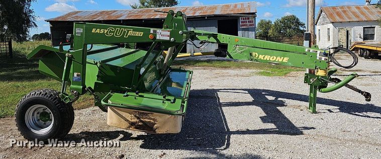 image for item NP9010 2013 Krone Easy Cut 3200CV  disc mower