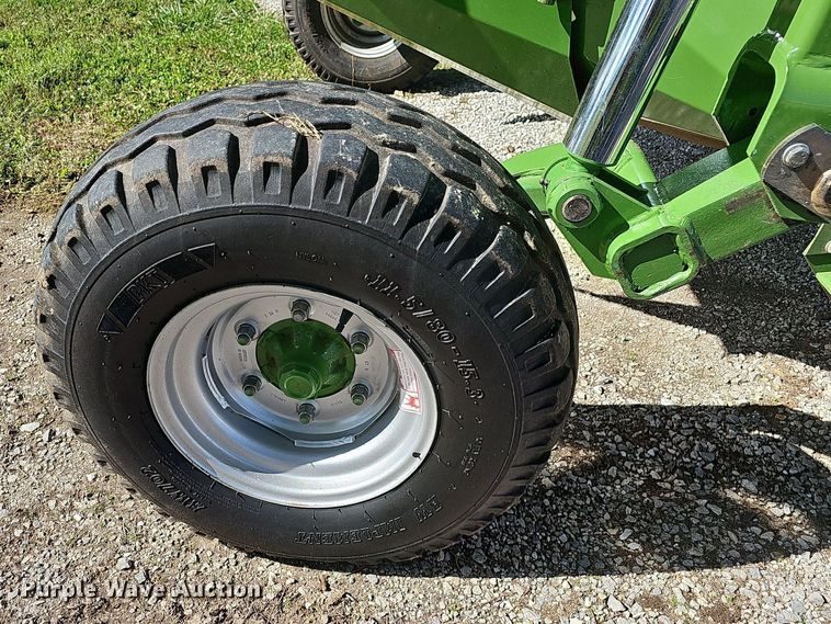 image for item NP9010 2013 Krone Easy Cut 3200CV  disc mower