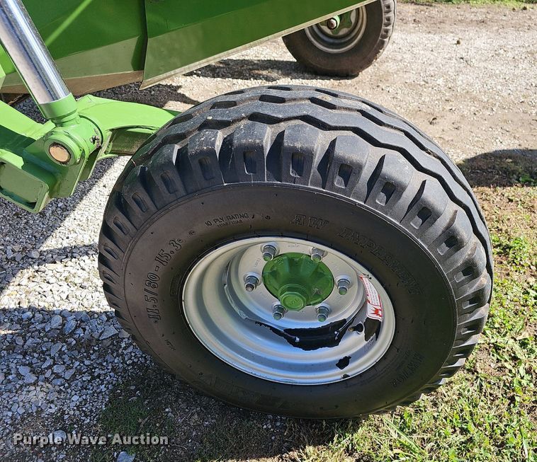 image for item NP9010 2013 Krone Easy Cut 3200CV  disc mower