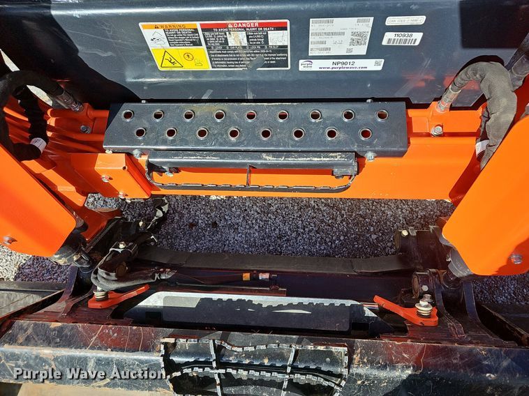image for item NP9012 2021 Kubota SVL97-2  skid steer loader