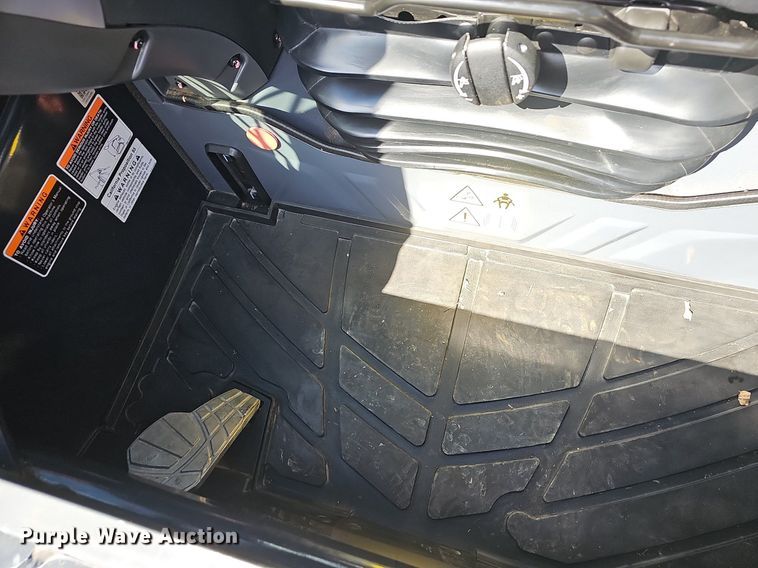 image for item NP9012 2021 Kubota SVL97-2  skid steer loader