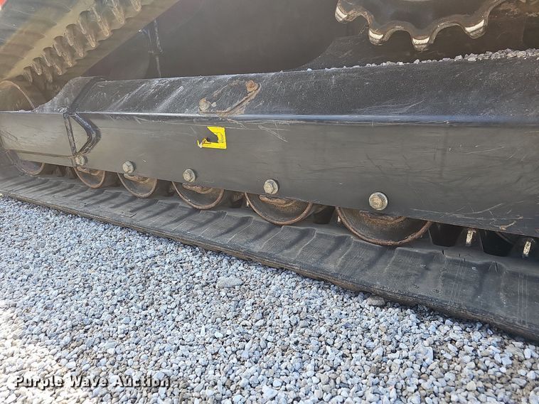 image for item NP9012 2021 Kubota SVL97-2  skid steer loader