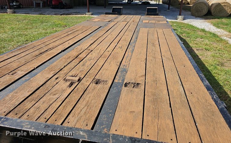 image for item NP9013 2015 Interstate 20DT  equipment trailer