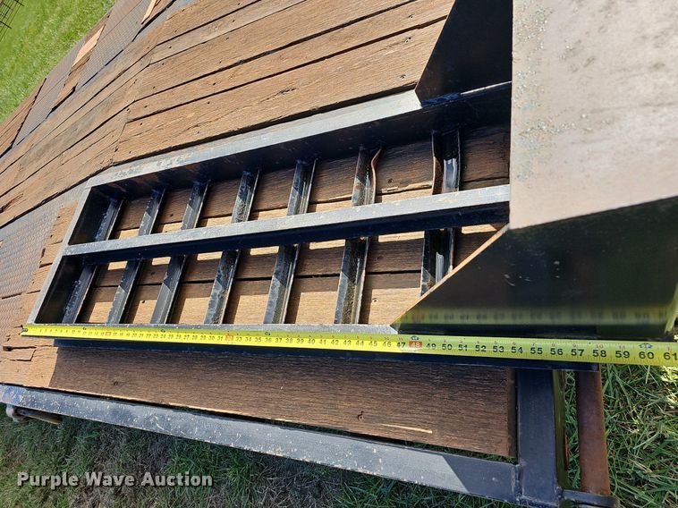 image for item NP9013 2015 Interstate 20DT  equipment trailer