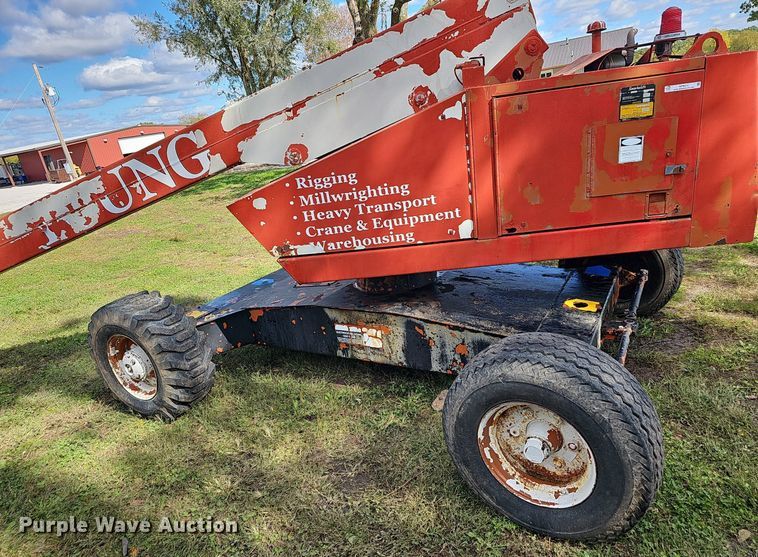 image for item NP9015 Snorkel 37WI  boom lift