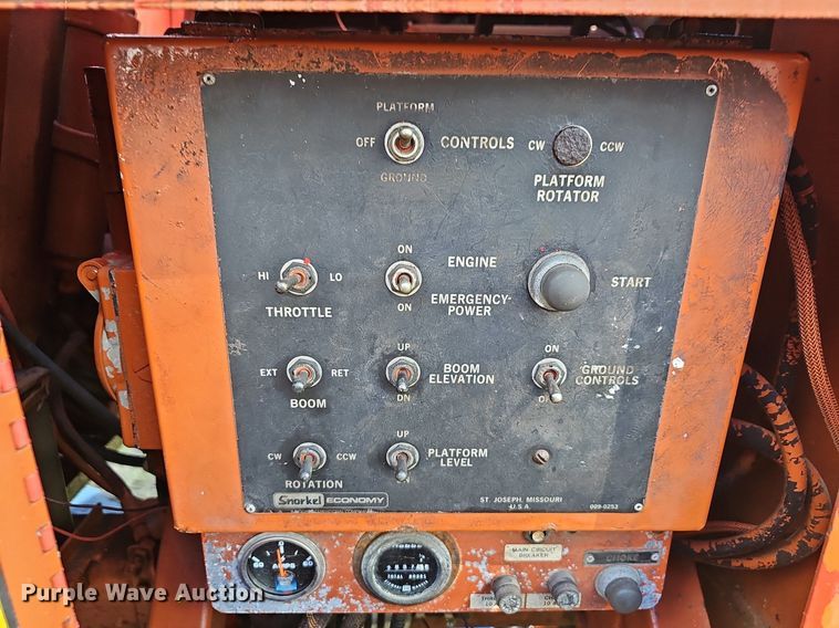 image for item NP9015 Snorkel 37WI  boom lift