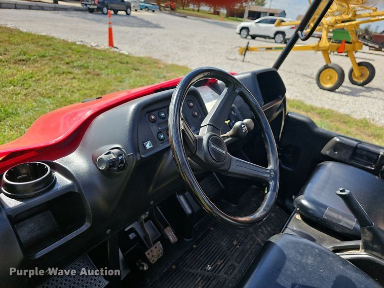 image for item NP9016 2009 Honda Big Red  utility vehicle