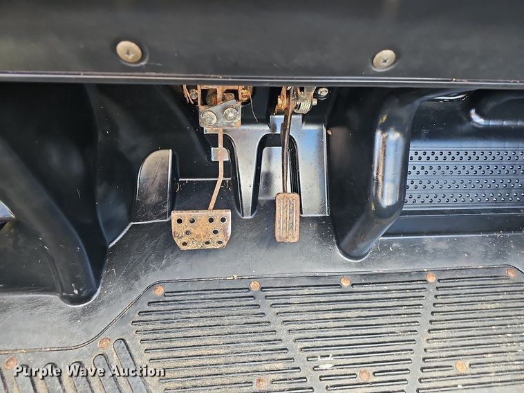 image for item NP9016 2009 Honda Big Red  utility vehicle