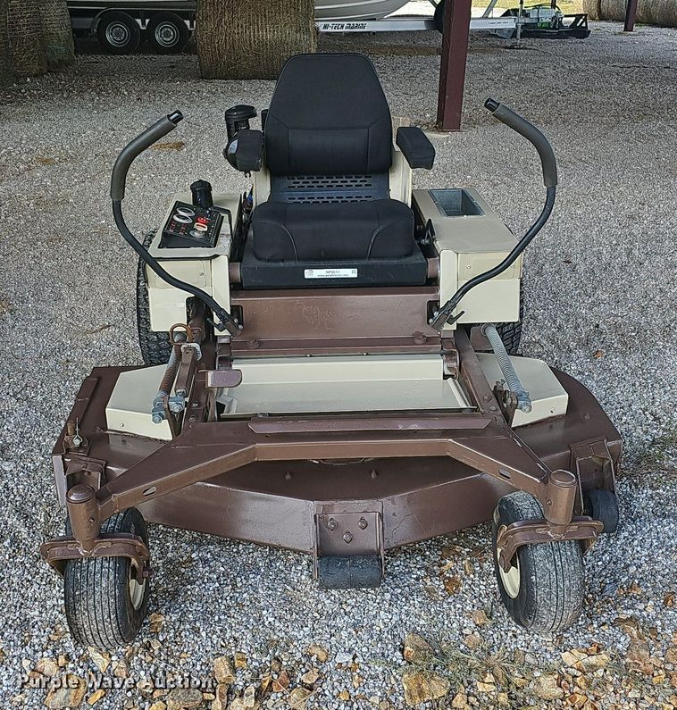 image for item NP9017 Grasshopper 325  ZTR lawn mower