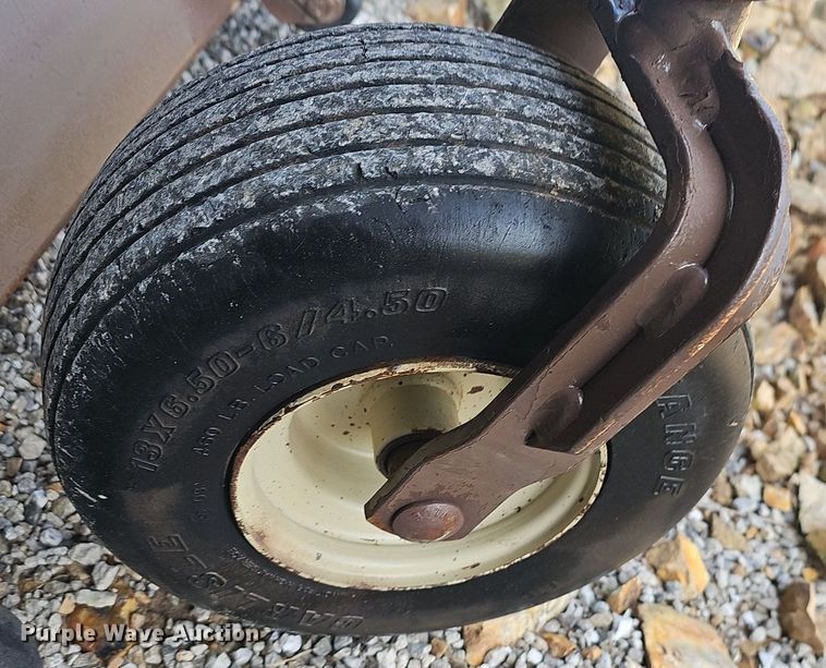 image for item NP9017 Grasshopper 325  ZTR lawn mower