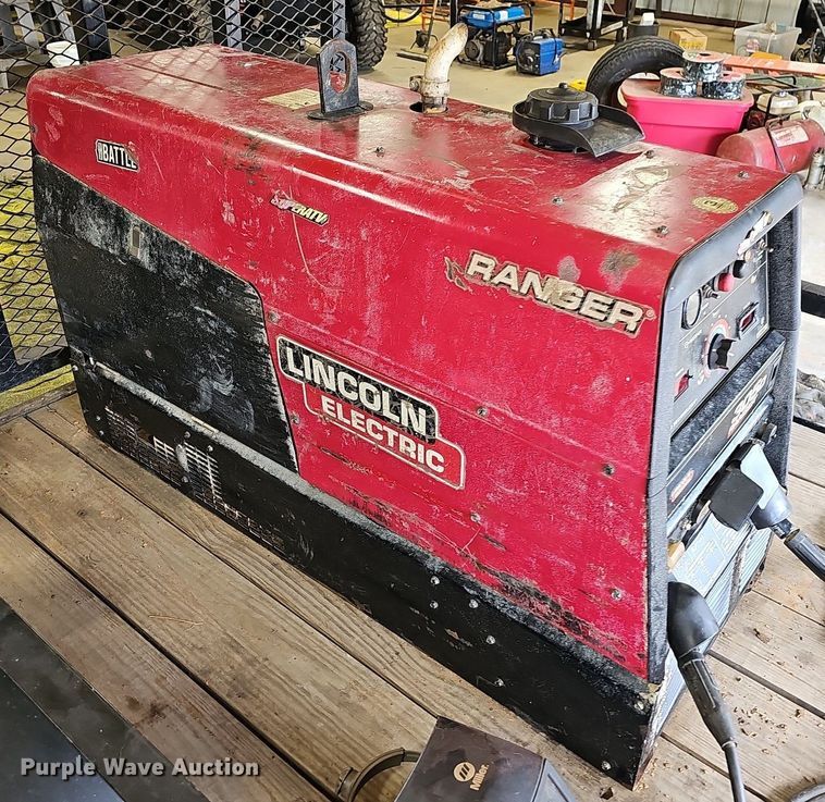 image for item NP9022 Lincoln Electric Ranger 350D  welder/generator