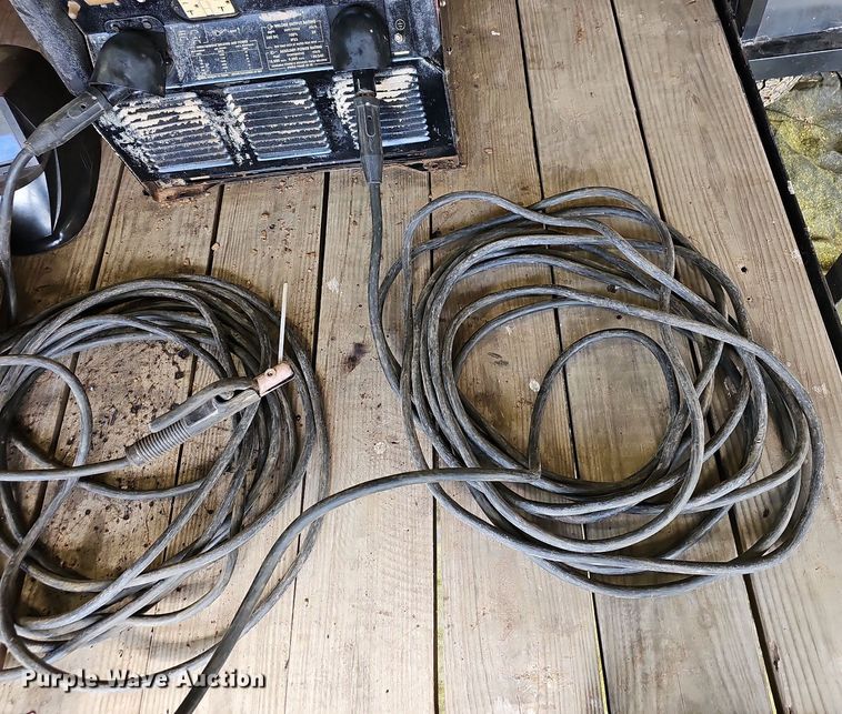 image for item NP9022 Lincoln Electric Ranger 350D  welder/generator