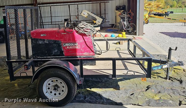 image for item NP9023 2016 Top Hat  utility trailer