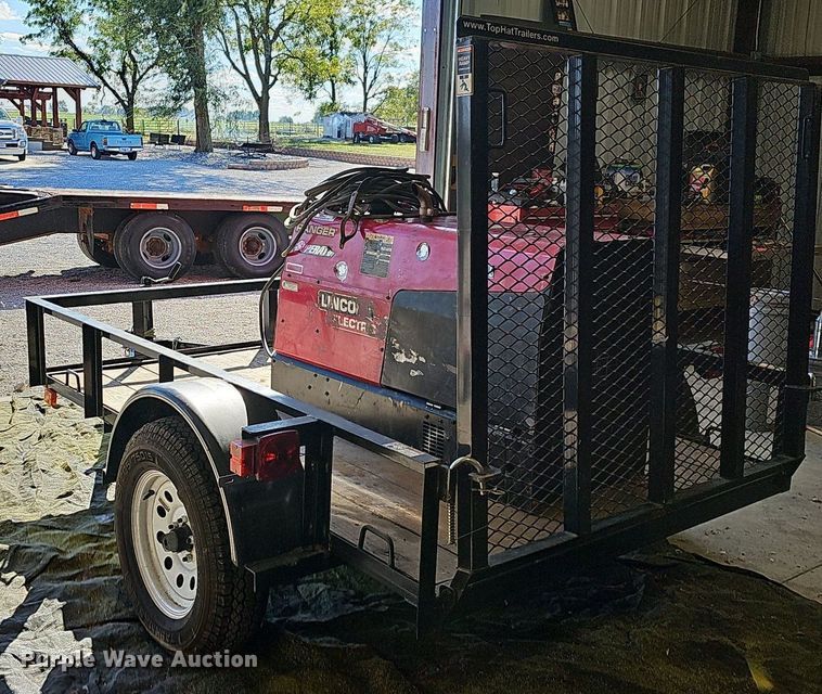 image for item NP9023 2016 Top Hat  utility trailer