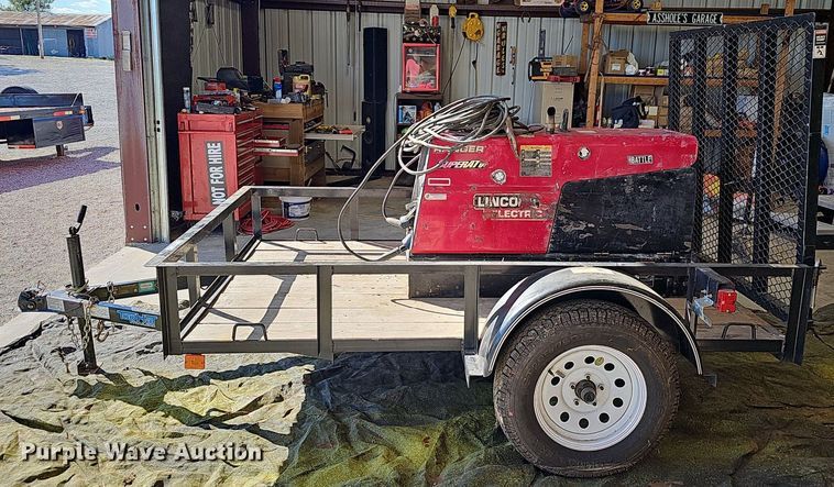 image for item NP9023 2016 Top Hat  utility trailer