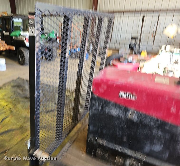 image for item NP9023 2016 Top Hat  utility trailer